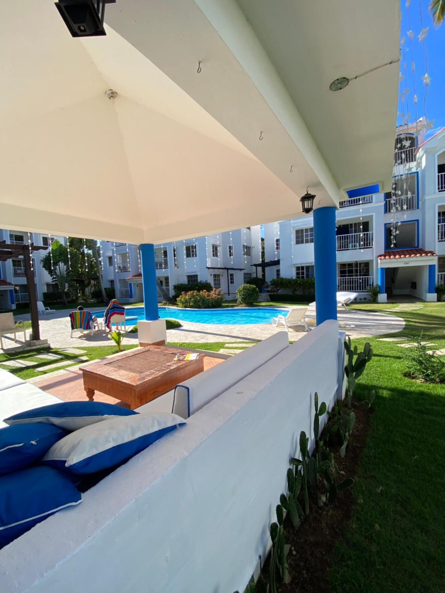 Madonna Pool Beach Los Corales Punta Cana Exterior photo