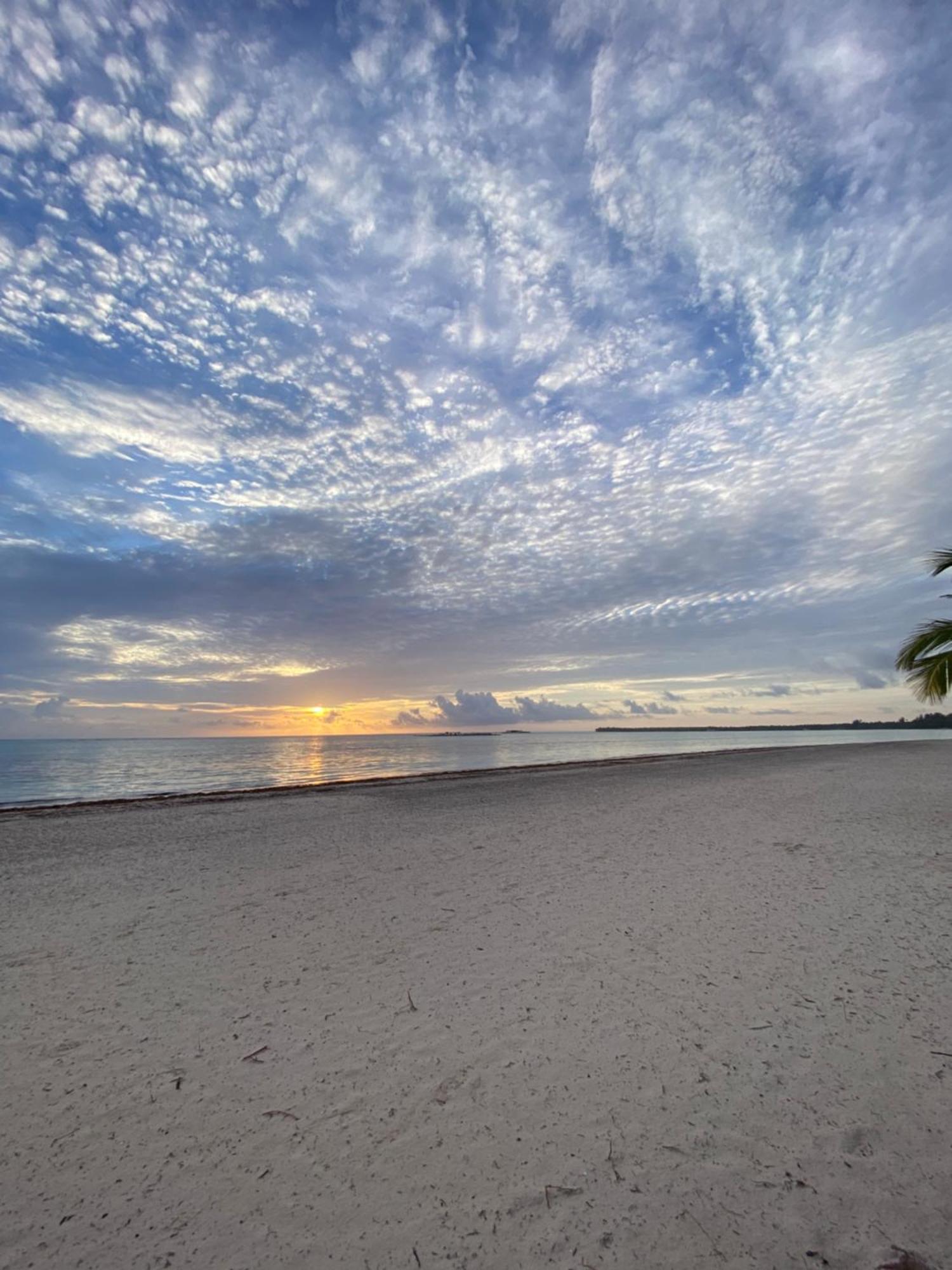 Madonna Pool Beach Los Corales Punta Cana Exterior photo
