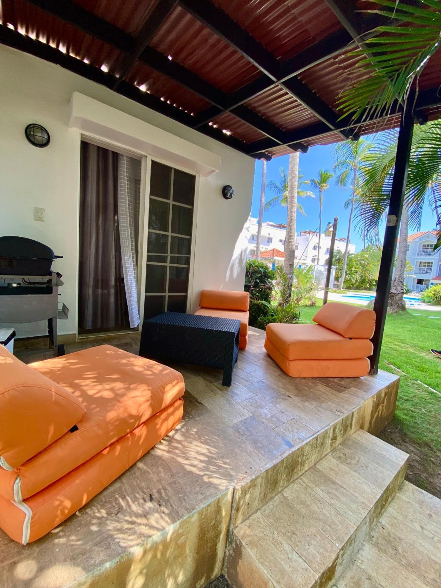 Madonna Pool Beach Los Corales Punta Cana Exterior photo