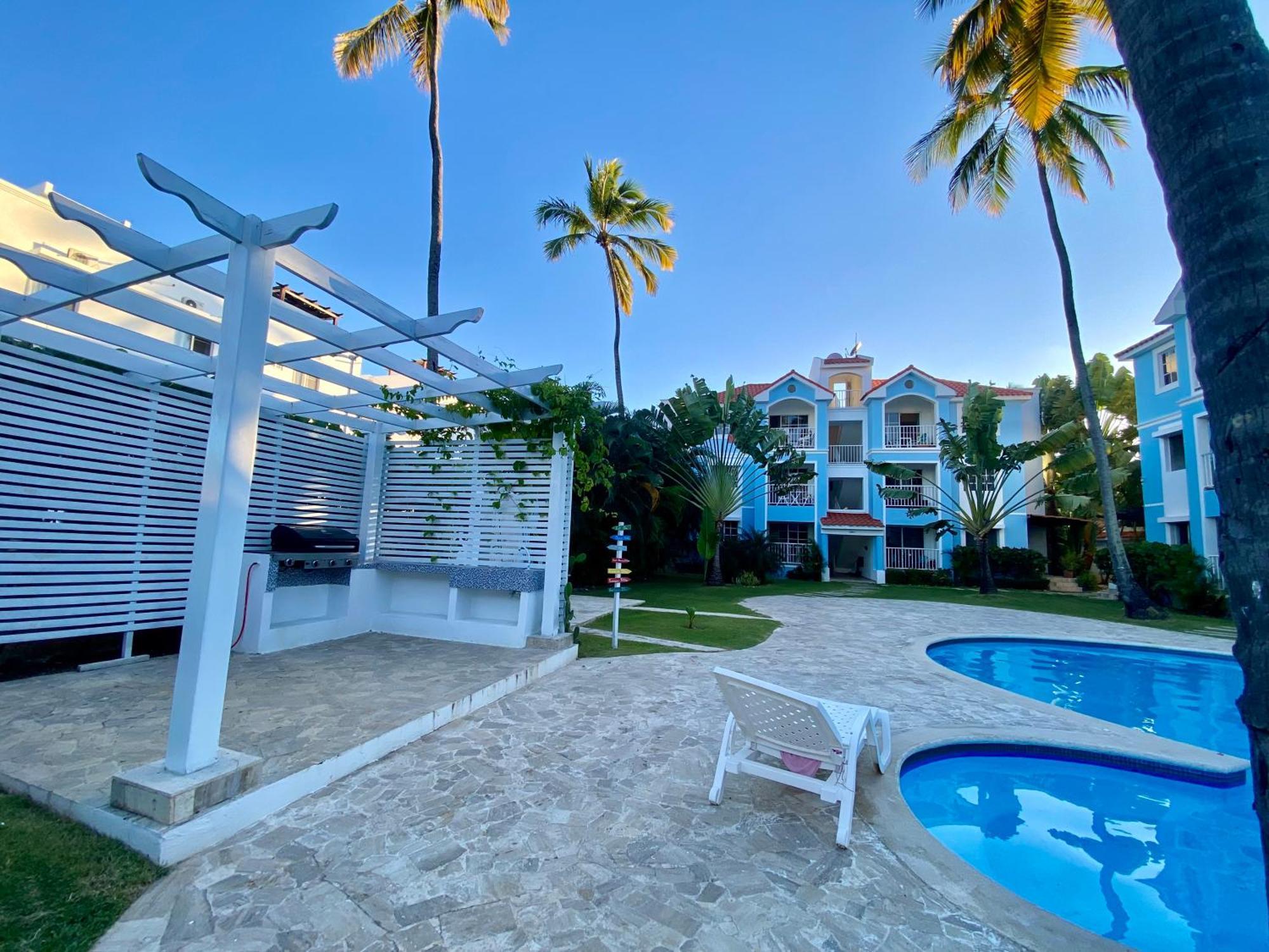 Madonna Pool Beach Los Corales Punta Cana Exterior photo